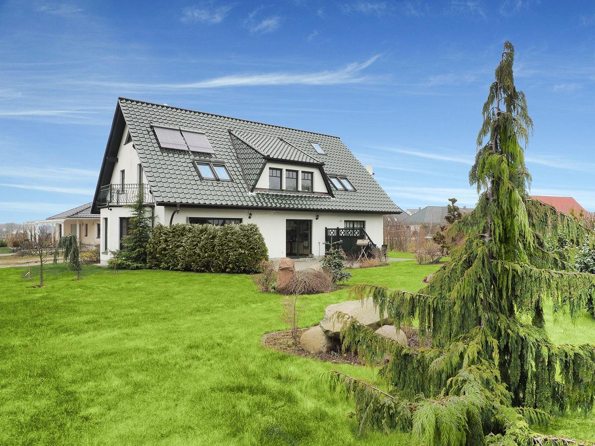 Modern Apartment In Kuhlungsborn With Garden エクステリア 写真