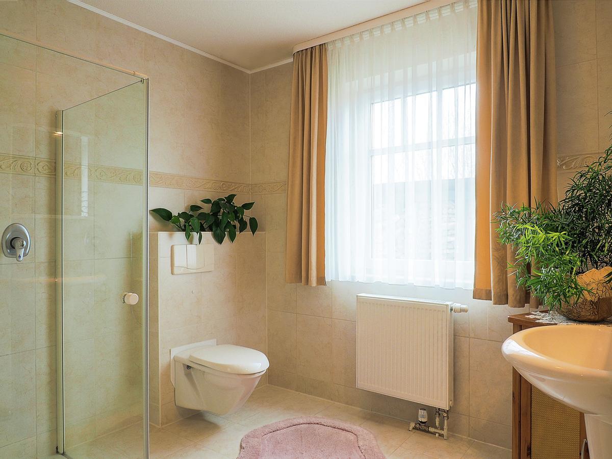 Modern Apartment In Kuhlungsborn With Garden エクステリア 写真
